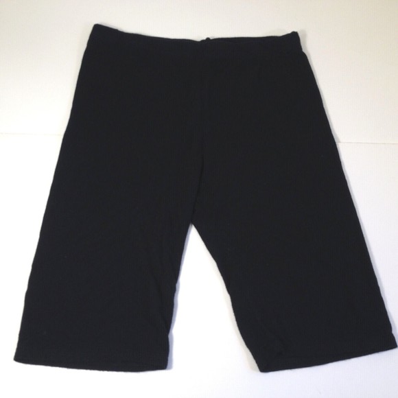 Pretty Little Thing Bike Shorts Yoga Performance Black Stretch Size 8 - Picture 1 of 10